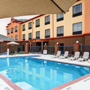 Springwood Suites Houston IAH - Beltway 8