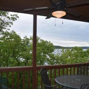 table Rock Resorts at Indian Point Branson