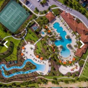 6 BR Solterra Resort Lazy River and Private South Facing Pool Florida