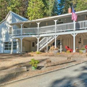 Strawberry Hill Cabin 5 mi to Skiing and Lake California