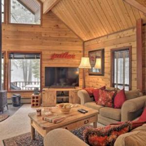 Idyllic Northstar Cabin with Shuttle 2 mi to Resort truckee California