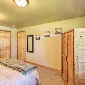 Quiet trego Resort Cabin with Lake Pavilion and trails Eureka Montana