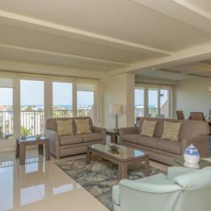 Oceanview jewel for large families! Beachfront resort shared pools & jacuzzi