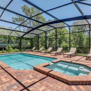 Family Resort   8BR Luxury mansion   Private Pool Hot tub BBQ Florida