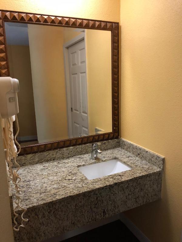 Americas Best Value Inn Addison - main image