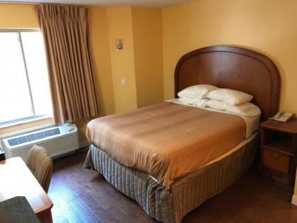 Americas Best Value Inn Addison - image 7