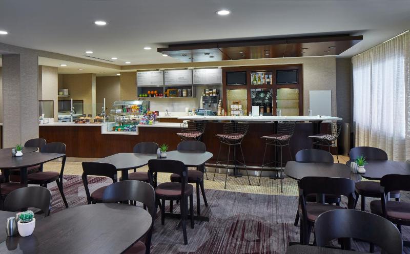 Courtyard by Marriott Albany Thruway - image 6