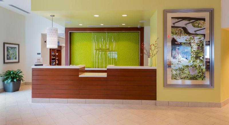 Hilton Garden Inn Alexandria Old Town National Harbor - image 7