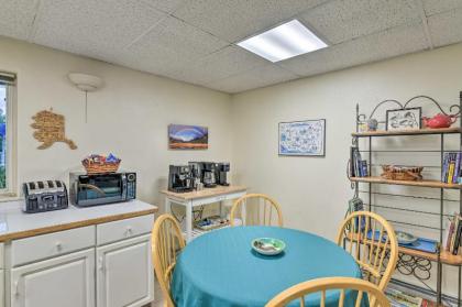 Cozy Apartment Less Than 4 Miles to Downtown Anchorage! - image 10