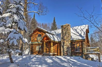 Copper Lodge - Gorgeous Gleason Cabin with Deck!