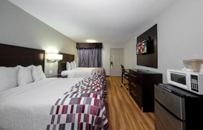 Red Roof Inn Arlington - Entertainment District - image 12