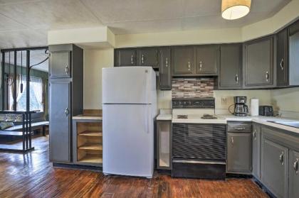 Ashland Apartment Walkable and Pet Friendly! - image 8