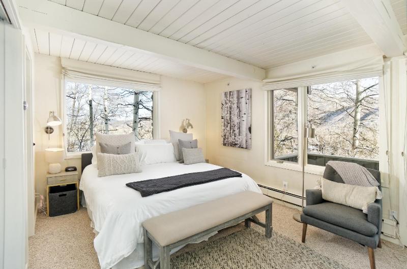 Standard Two Bedroom - Aspen Alps #505 - image 3