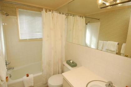 Aspen Townhouse East Unit 7 - image 12