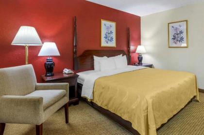 Quality Inn Northlake - image 12