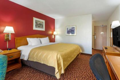 Quality Inn Northlake - image 8