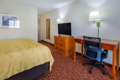 Quality Inn Northlake - image 9