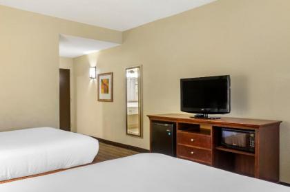 Country Inn & Suites Downtown Atlanta - image 18