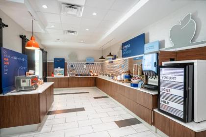 Holiday Inn Express & Suites Atlanta Airport NE - Hapeville an IHG Hotel - image 18