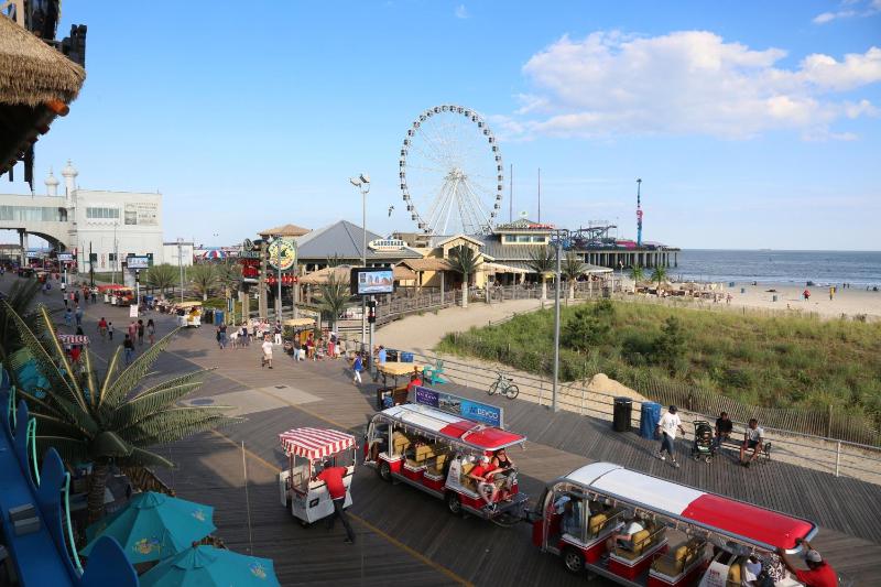 The Lucky Beach House The Most Popular Beach House in Atlantic City! WOW! - image 5