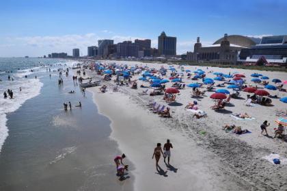 The Lucky Beach House The Most Popular Beach House in Atlantic City! WOW! - image 11