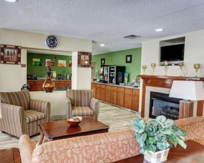 Quality Suites Baton Rouge East - Denham Springs - image 14