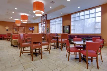 Drury Inn & Suites Baton Rouge - image 8