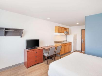 WoodSpring Suites Bentonville - image 12