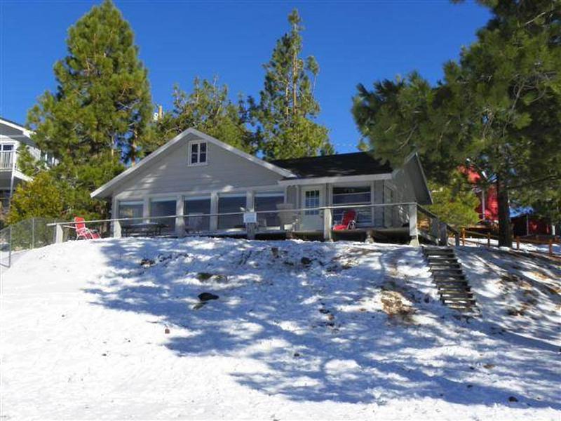 Lakefront Retreat by Big Bear Cool cabins - image 5