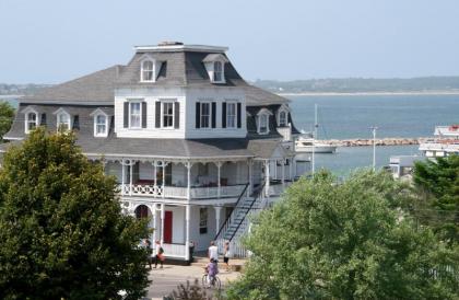 The Inn At Old Harbor