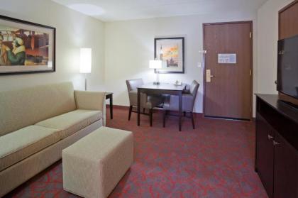 Holiday Inn Express & Suites Bloomington West an IHG Hotel - image 6