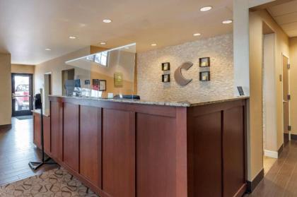 Comfort Suites Airport-University - image 5