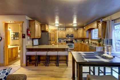 511 Vasels   town Home Utah