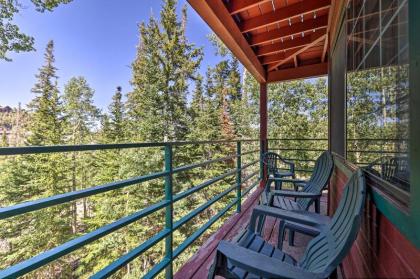 Slopeside Condo with Hot Tub and Game Room Access! - image 10