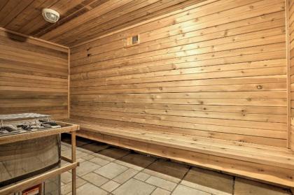 Slopeside Condo with Hot Tub and Game Room Access! - image 2