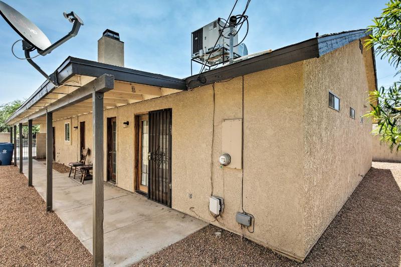 Bullhead City Home with Patio 2 Blocks to CO River! - image 3