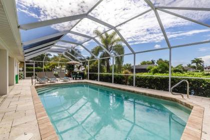 Holiday homes in Cape Coral Florida