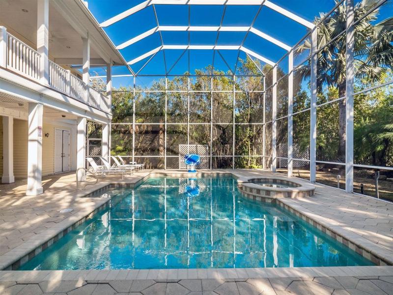 The Palm and Shell Captiva Island private luxury home with pool hot tub and beach access - main image