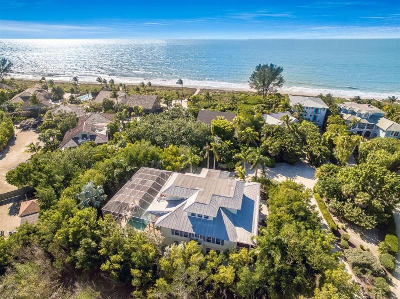 The Palm and Shell Captiva Island private luxury home with pool hot tub and beach access - image 2