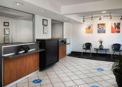 Motel 6-Carlsbad CA - East Near LEGOLAND - image 6