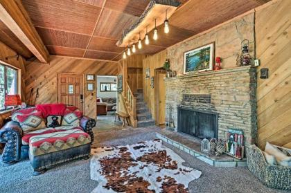 Expansive Retreat with Deck Game Room and Lake Views! - image 4