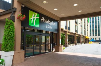 Holiday Inn Hotel & Suites Chicago - Downtown an IHG Hotel - image 10