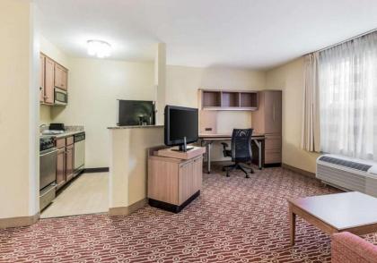 Suburban Extended Stay Hotel Blue Ash-Cincinnati - image 12