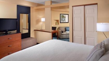 Fairfield Inn & Suites Clarksville - image 15