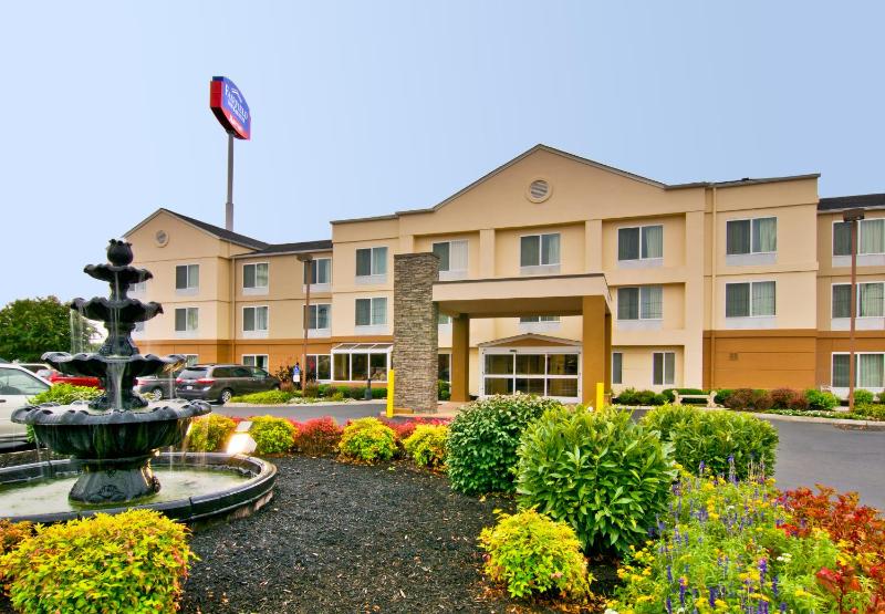 Fairfield Inn & Suites Clarksville - image 6