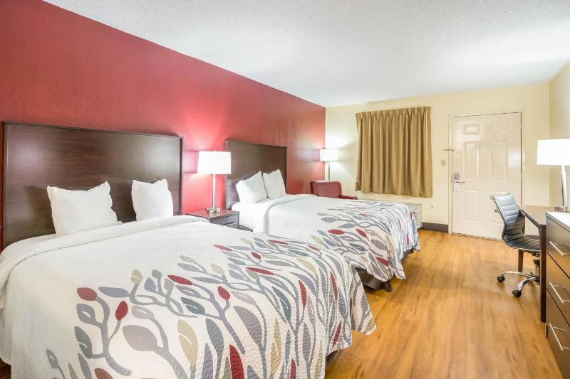 Red Roof Inn Clarksville - image 5