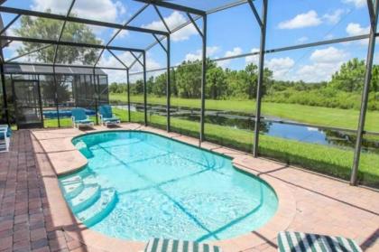 Caribbean Breeze- 4 bedroom lake view home with a private pool close to Disney! - image 10