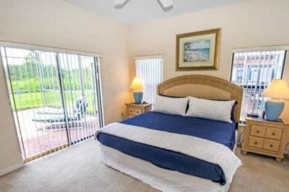 Caribbean Breeze- 4 bedroom lake view home with a private pool close to Disney! - image 7