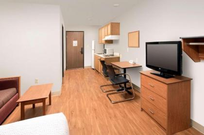 WoodSpring Suites Colorado Springs Airport - image 8