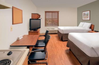 WoodSpring Suites Colorado Springs Airport - image 12